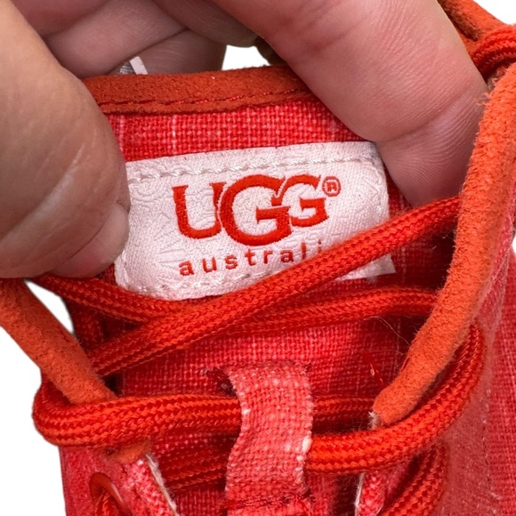 UGG Australia Hally Lace Up Sneakers Red Canvas Shoes Womens 9 / UGG SN 1002640 - Picture 11 of 15
